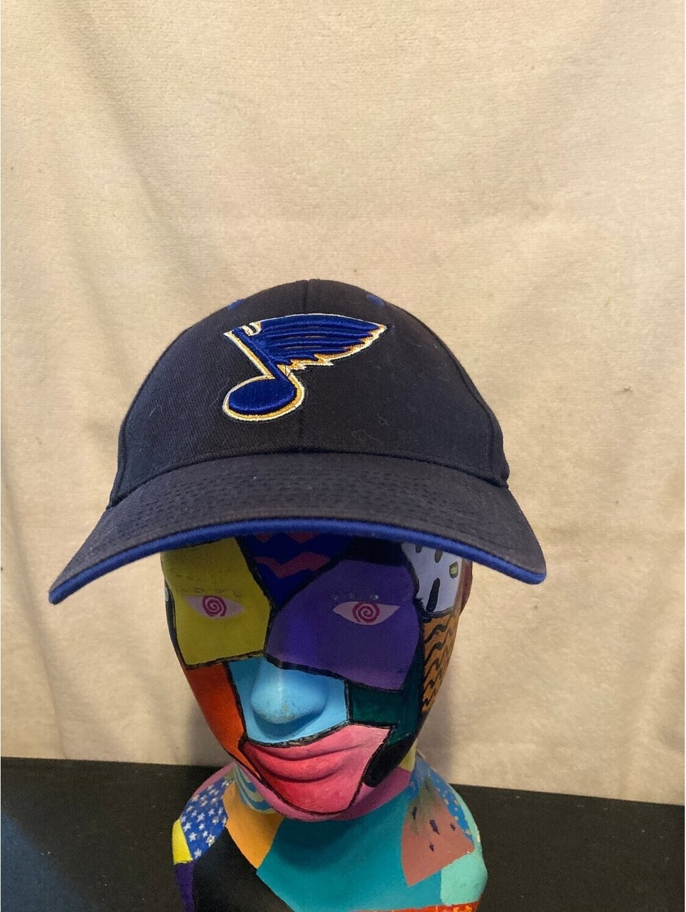 St. Louis Blues NHL Hockey Hat Fan Favorite Black Adjustable Strapback Cap Logo